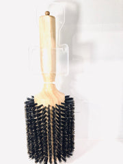 Enjoy Styling Your Hair Comfortably & Consciously With This Ergonomic Round Brush